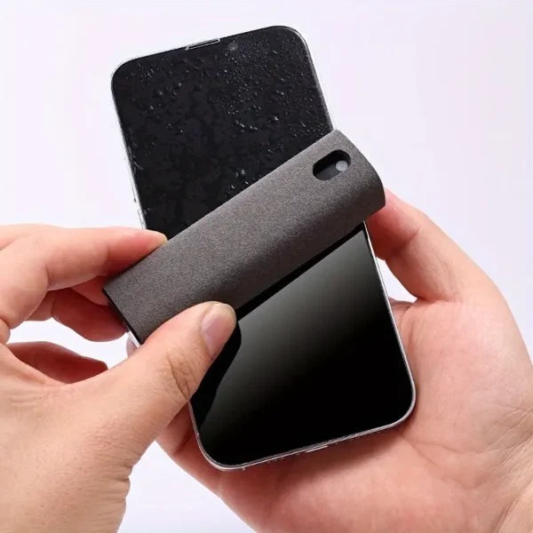 561e063d-de57-452e-85d8-4c3317b8f211.webp 2 in 1 Microfiber Screen Cleaner Spray Bottle and Wipe